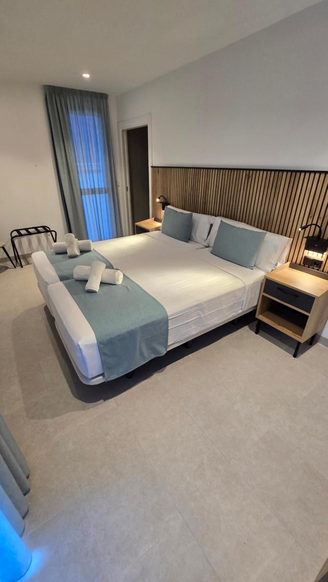 Hostal Rambla 24 By Holihome 알리칸테 외부 사진