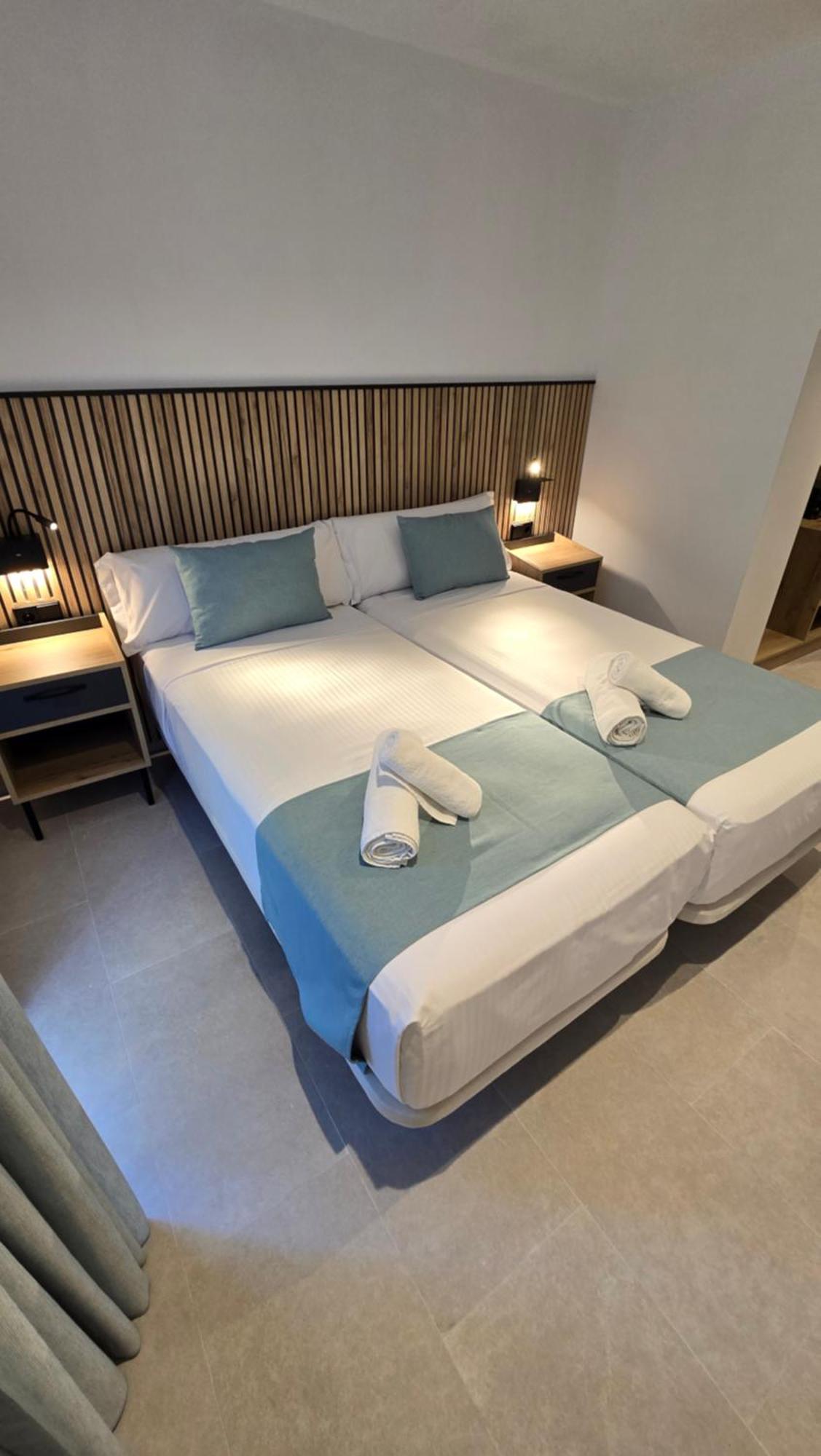 Hostal Rambla 24 By Holihome 알리칸테 외부 사진