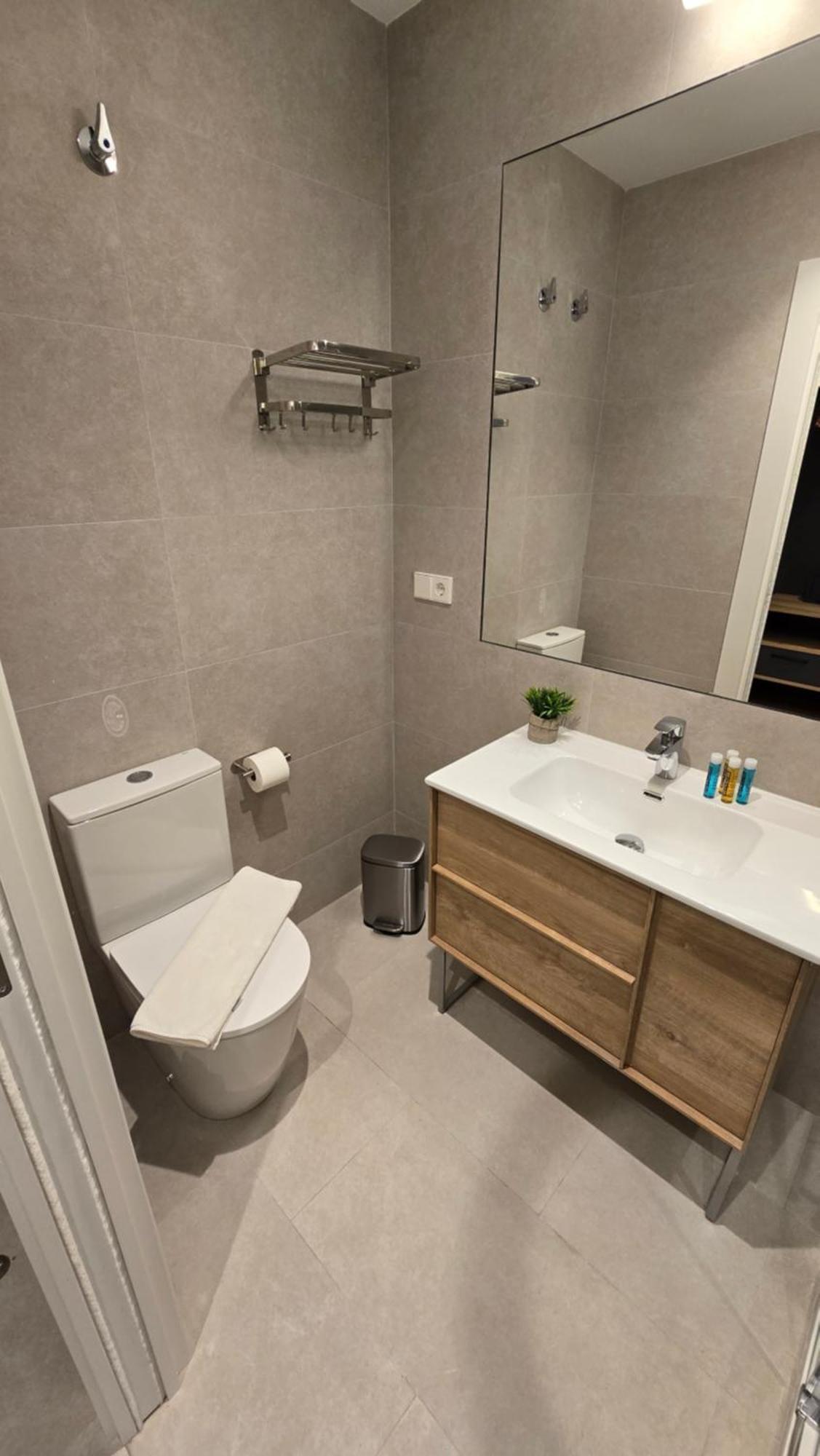 Hostal Rambla 24 By Holihome 알리칸테 외부 사진