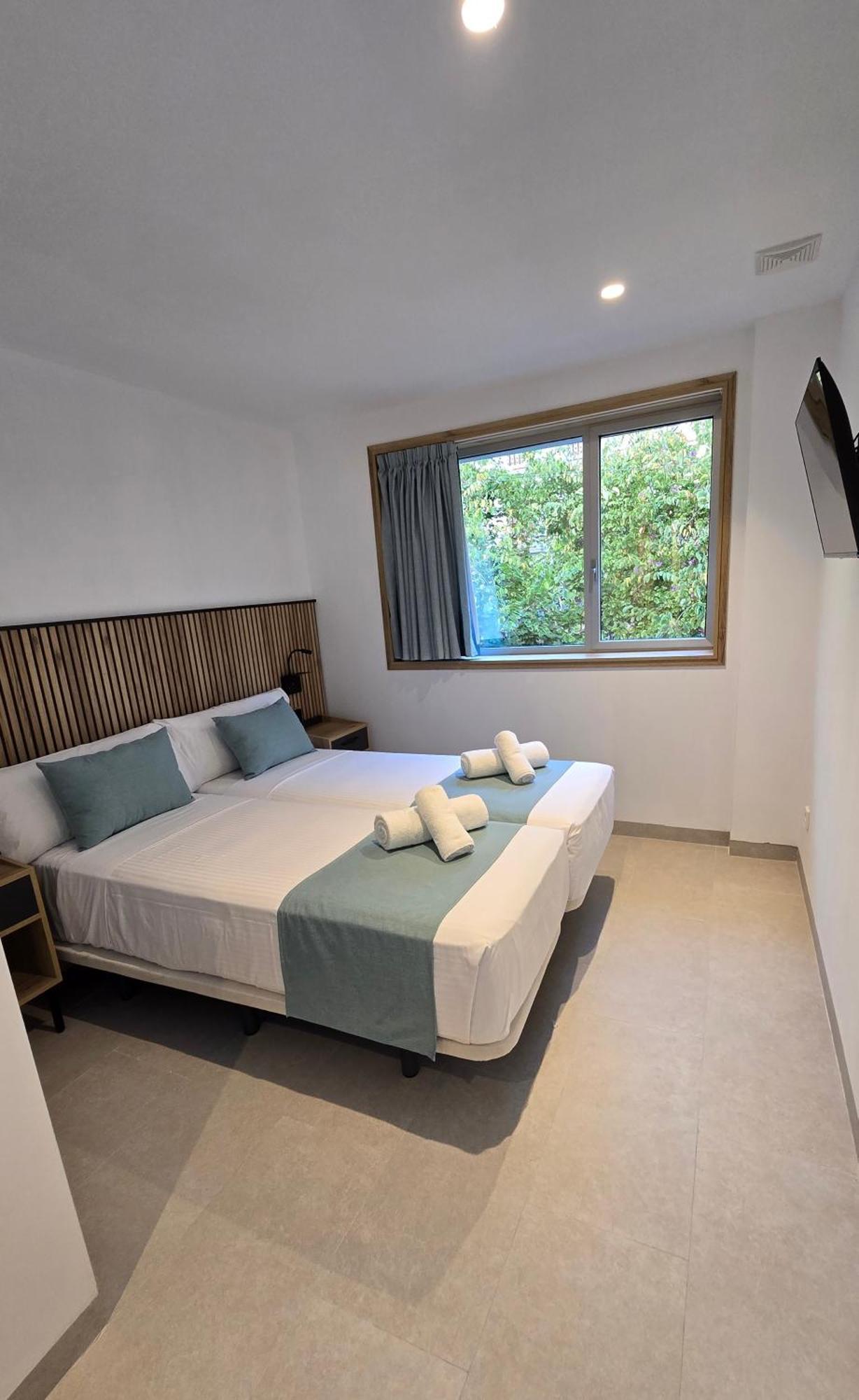 Hostal Rambla 24 By Holihome 알리칸테 외부 사진